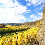 Bertricher Hof Garni
