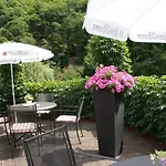 ホテル Bertricher Hof Garni