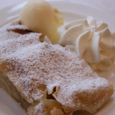 Szálloda Bertricher Hof Garni 3*