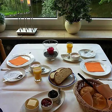 Bertricher Hof Garni Hotel Bad Bertrich