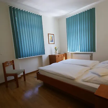 Hotel Bertricher Hof Garni 3*