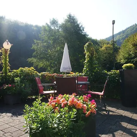 Bertricher Hof Garni