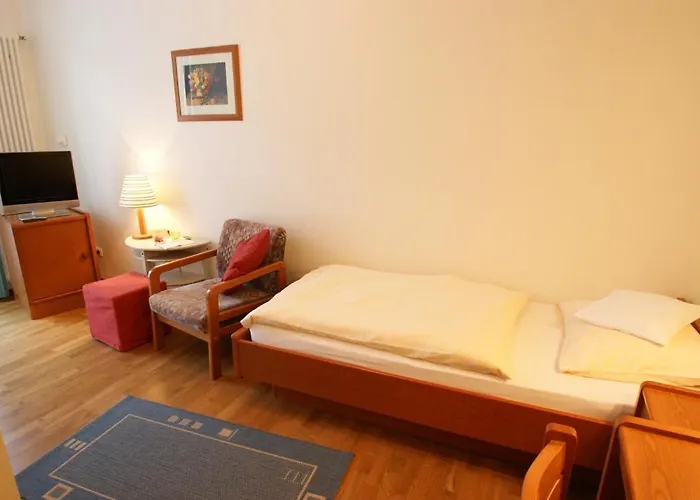 Bertricher Hof Garni Szálloda